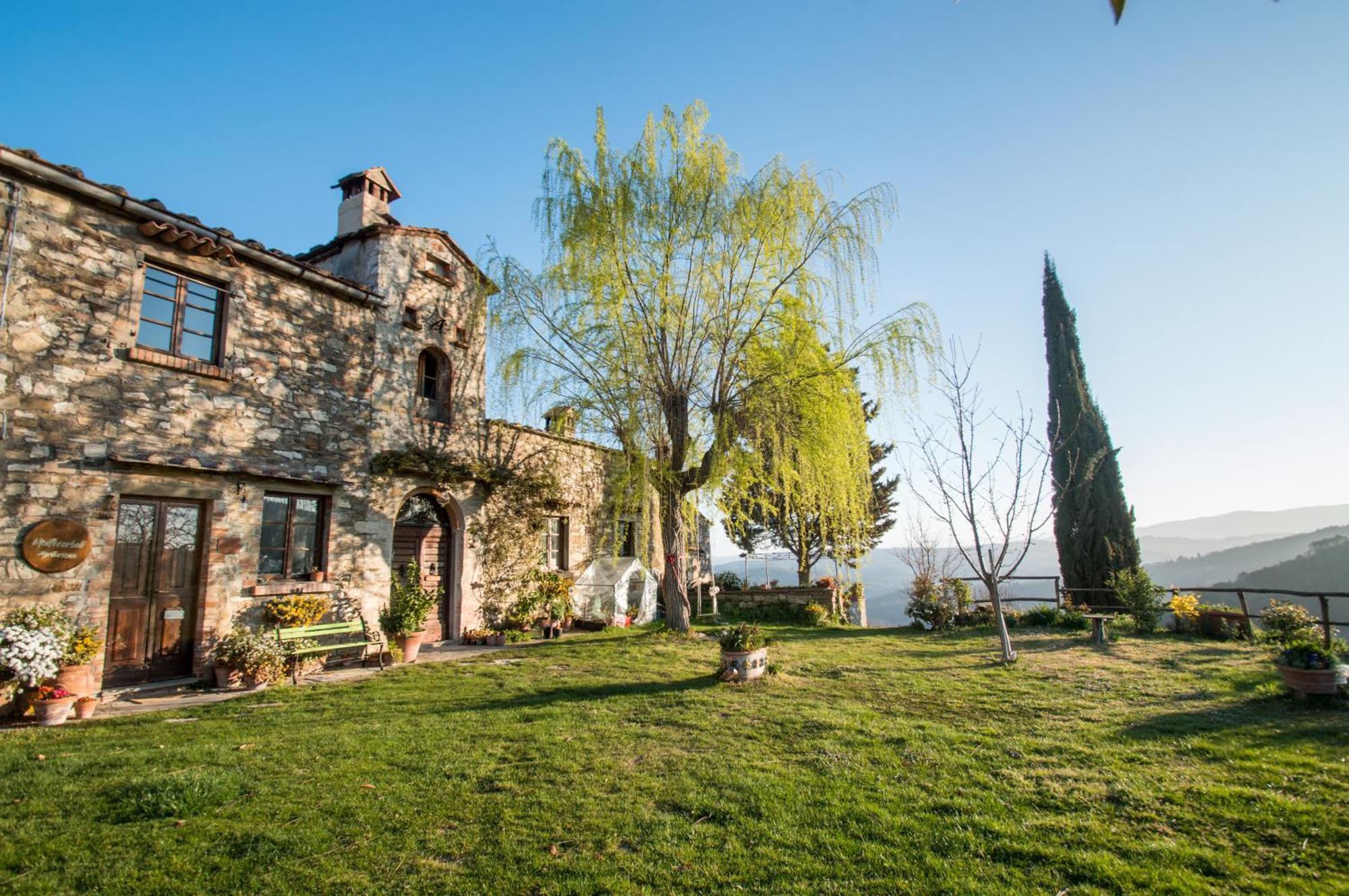 Agriturismo Montecorboli 바르베리노 디 발 델사 외부 사진