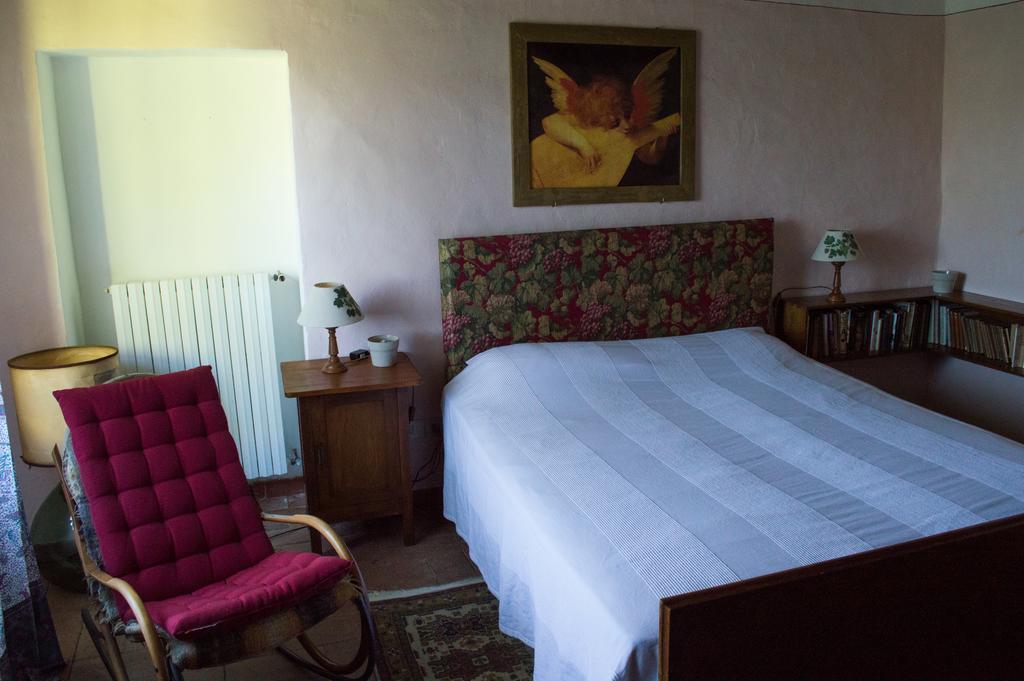 Agriturismo Montecorboli 바르베리노 디 발 델사 외부 사진
