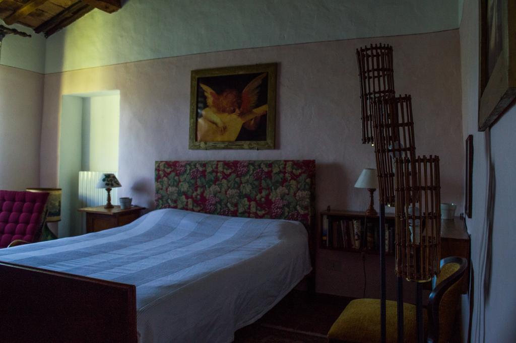 Agriturismo Montecorboli 바르베리노 디 발 델사 외부 사진