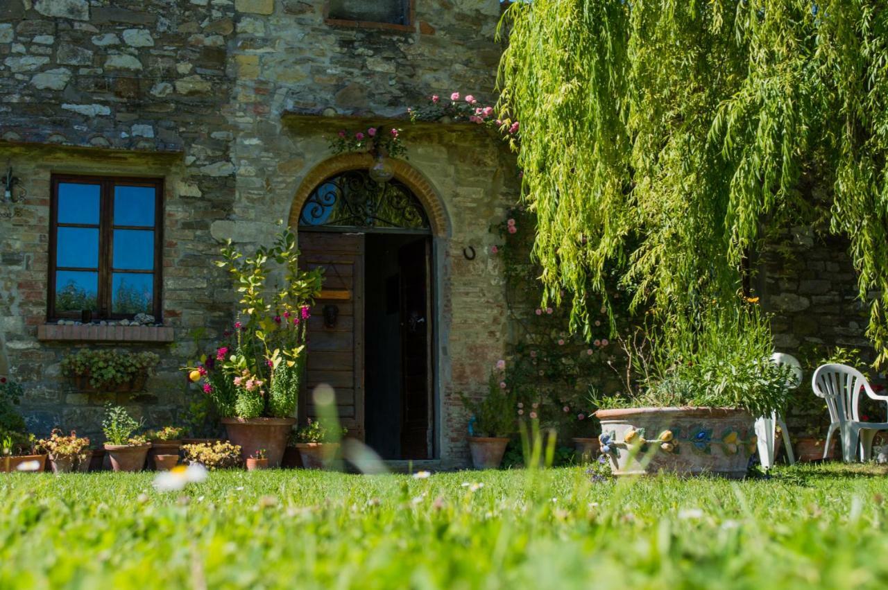 Agriturismo Montecorboli 바르베리노 디 발 델사 외부 사진