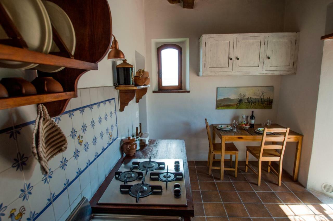 Agriturismo Montecorboli 바르베리노 디 발 델사 외부 사진